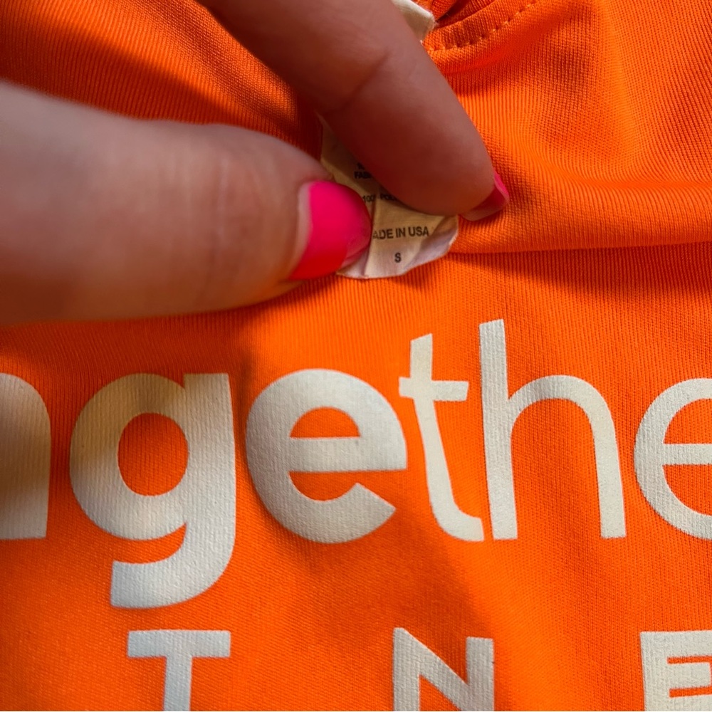 OrangeTheory Alo shirt size small - Picture 3 of 4